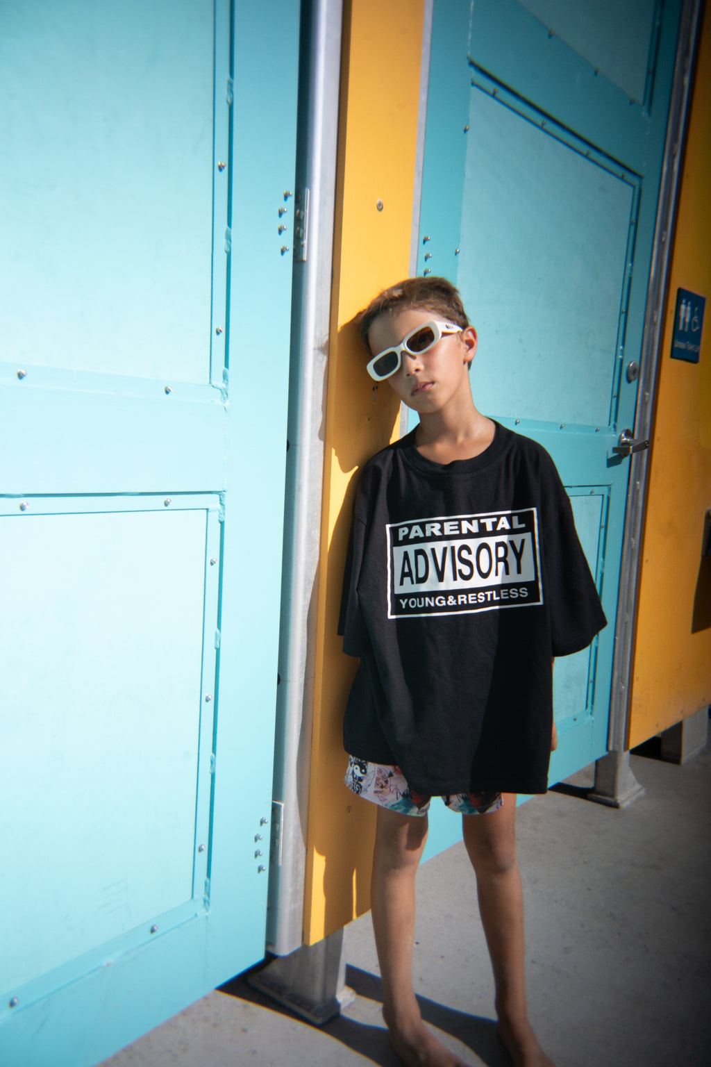 PARENTAL TEE / BLACK