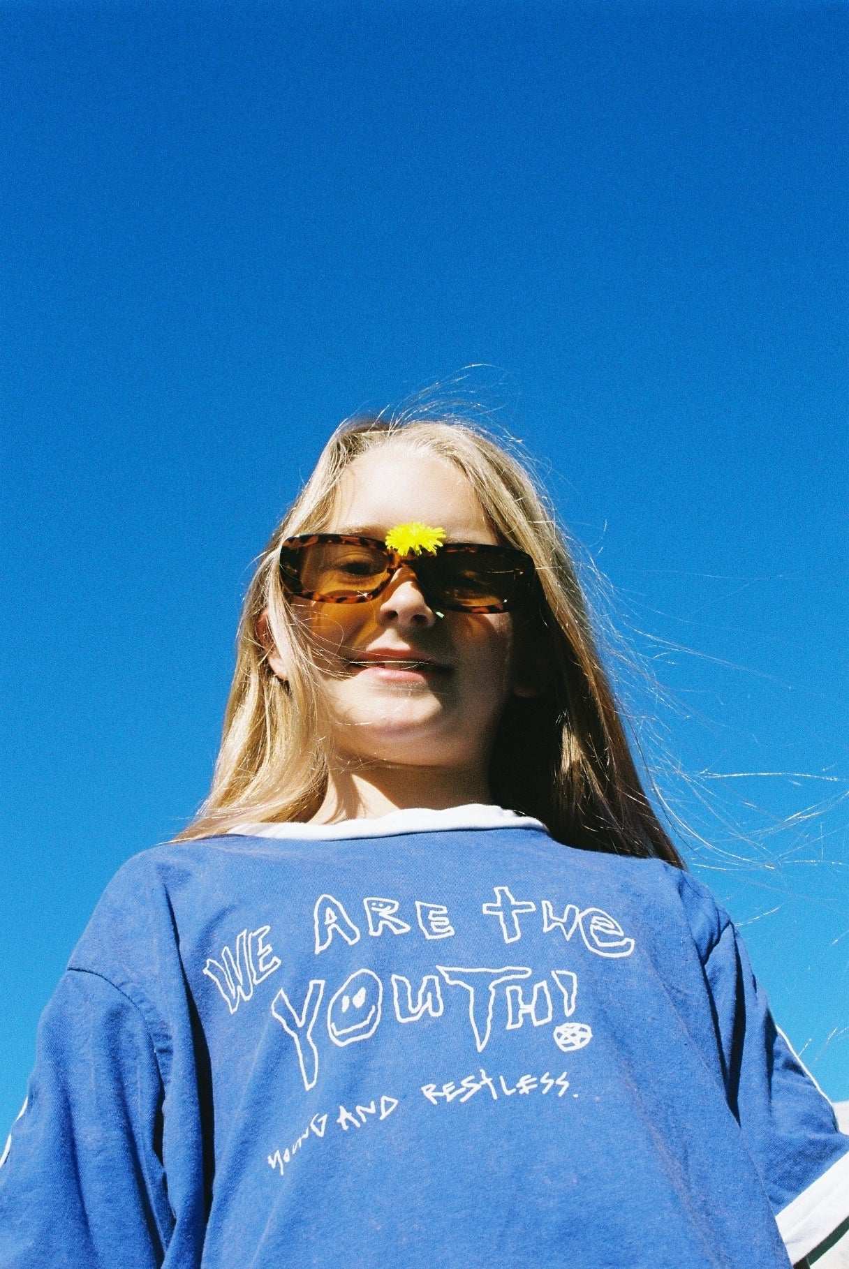 FUN RUN TEE / BLUE - youngandrestlesskids 