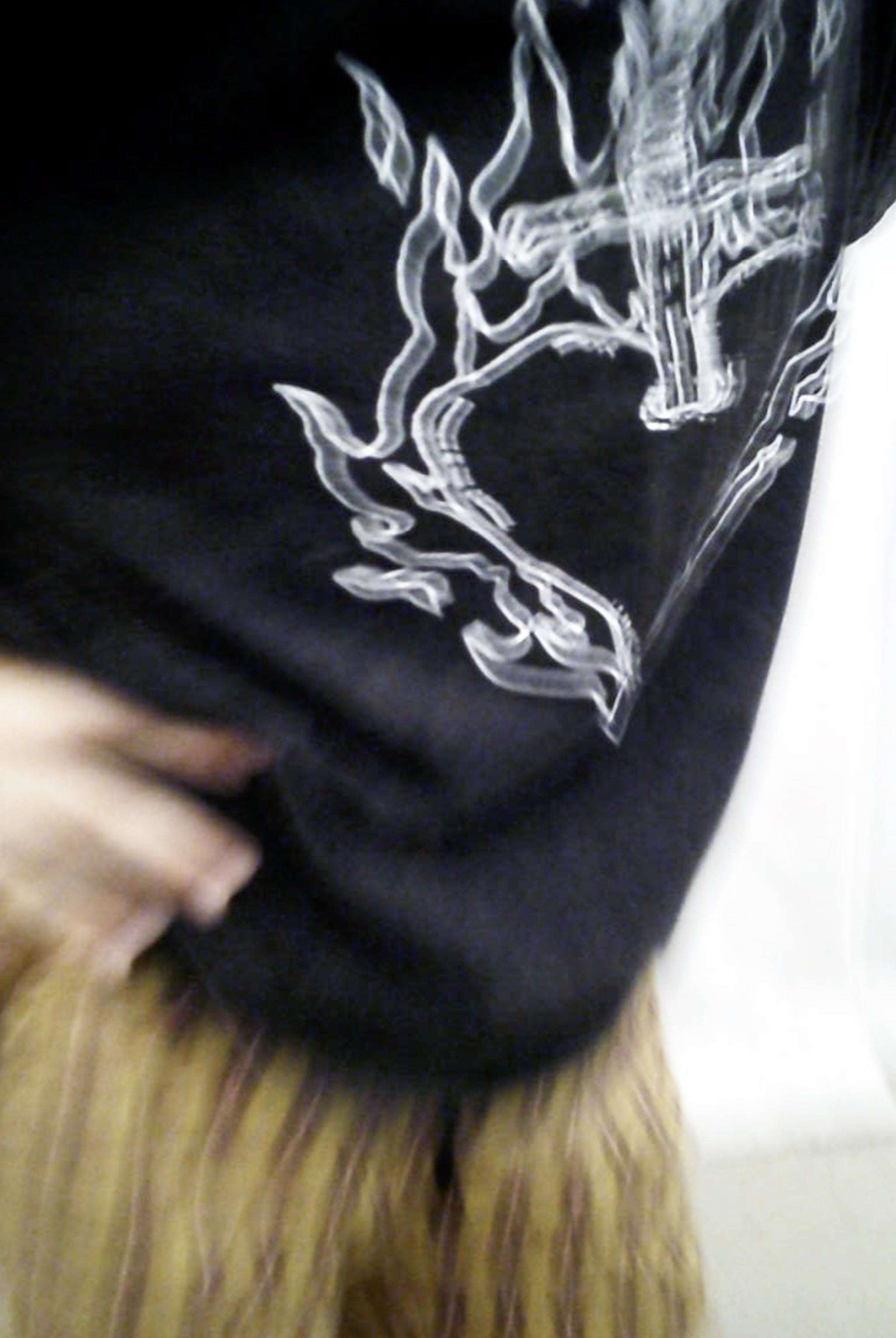 HEART SHAPED BOX TEE / WASHED BLACK - youngandrestlesskids 