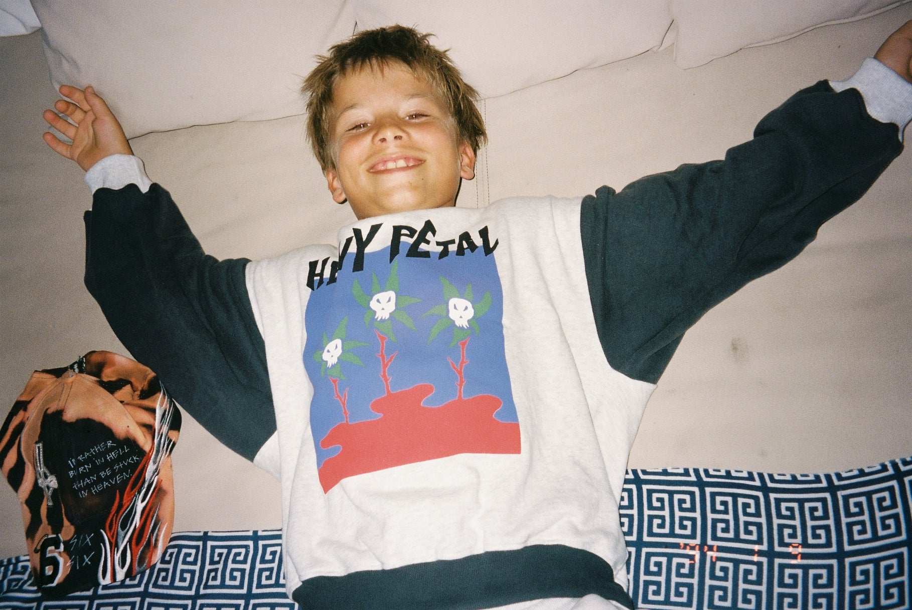 HEAVY PETAL SWEATER - youngandrestlesskids 