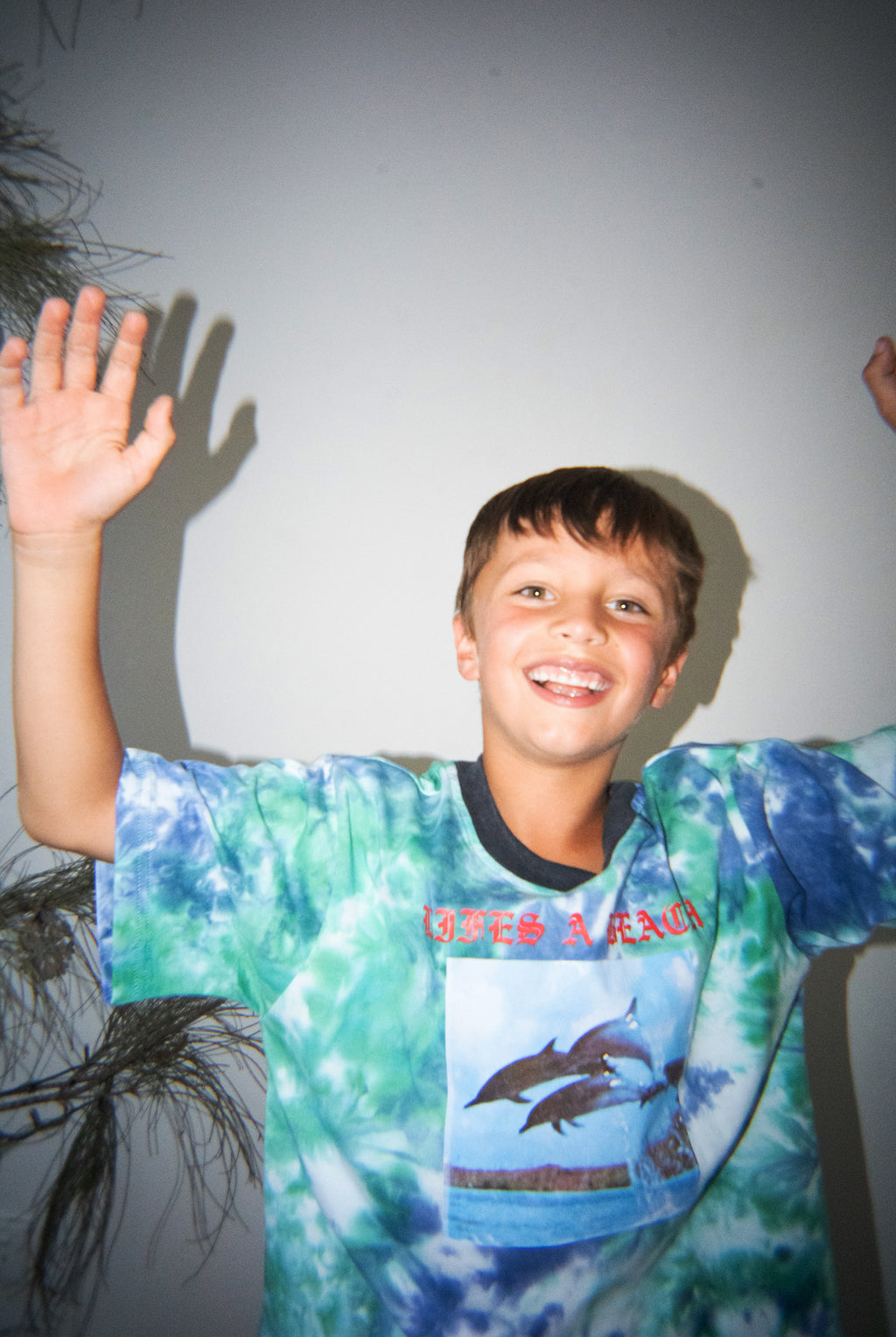 LIFES A BEACH TEE / TIE DYE