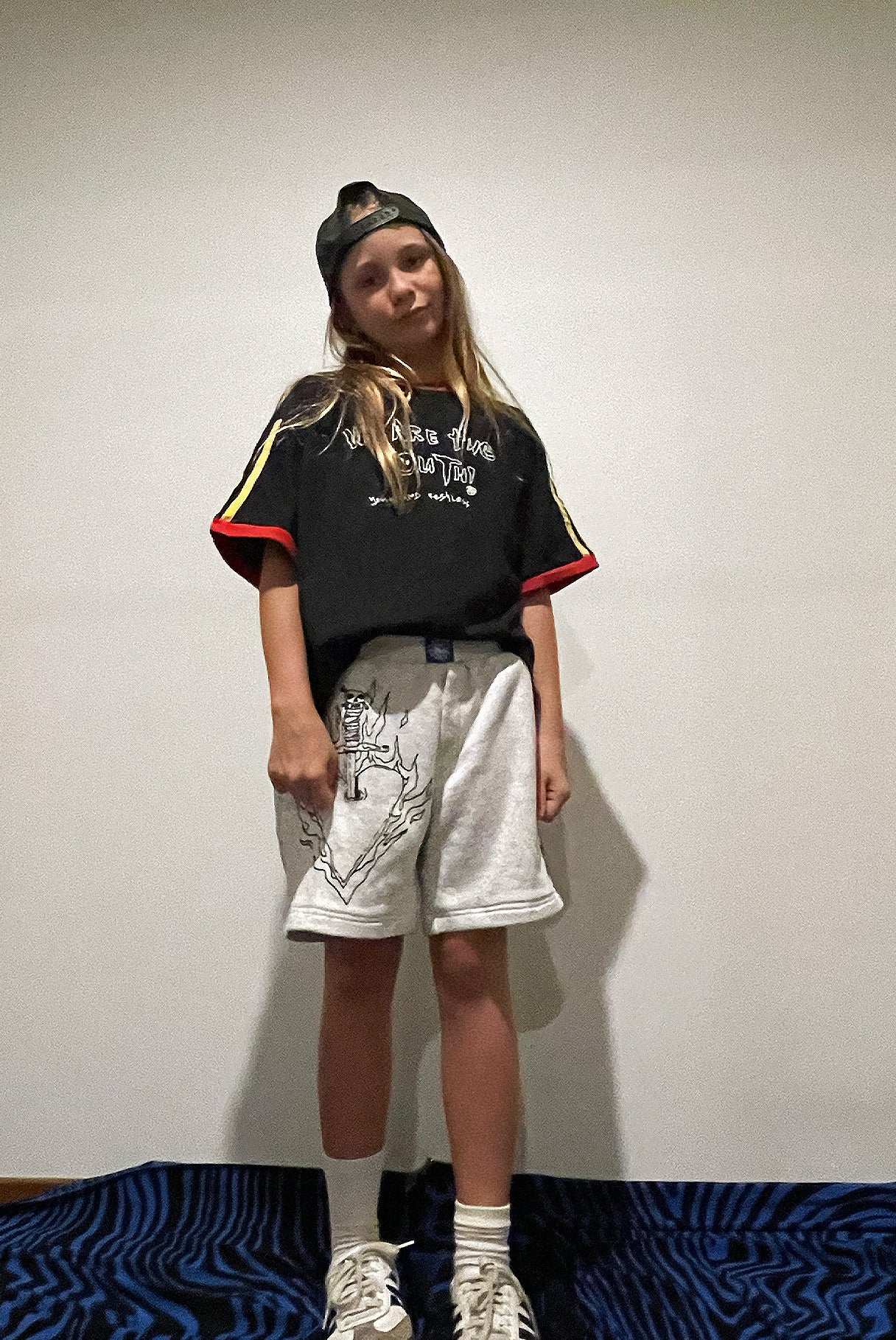 LINE UP TEE / BLACK - youngandrestlesskids 