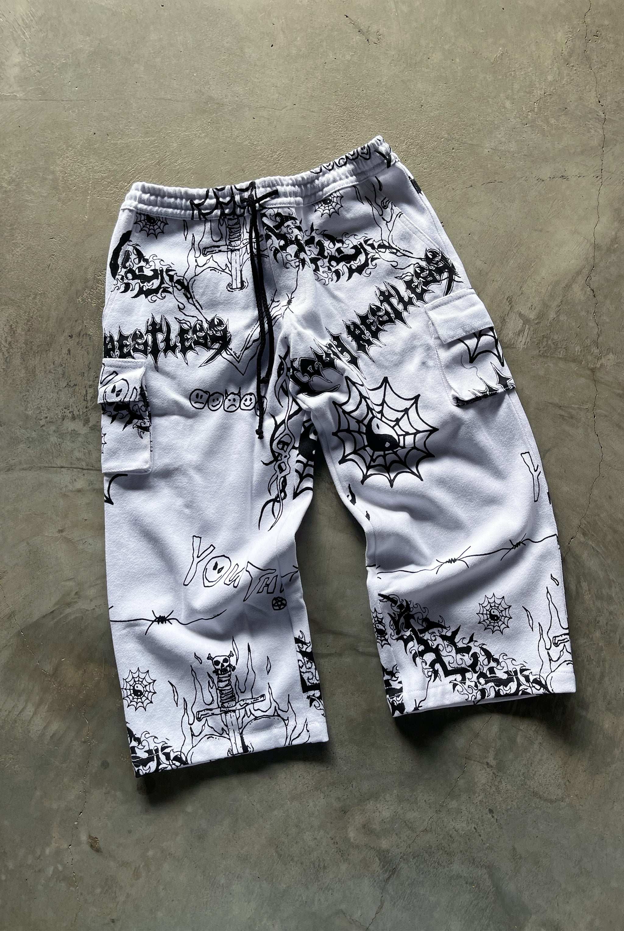 TATTOO CARGO / WHITE - youngandrestlesskids 