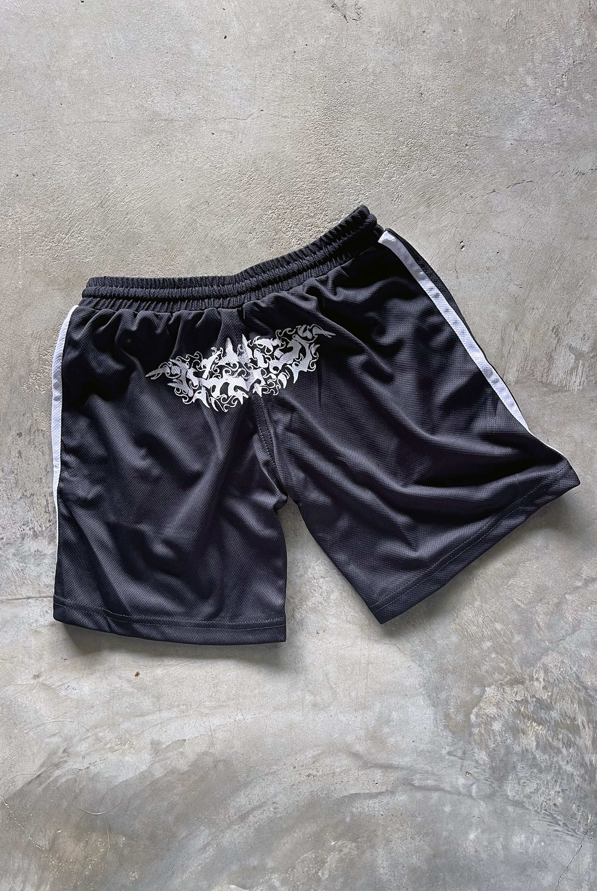 TRIBE SHORTS / BLACK - youngandrestlesskids 