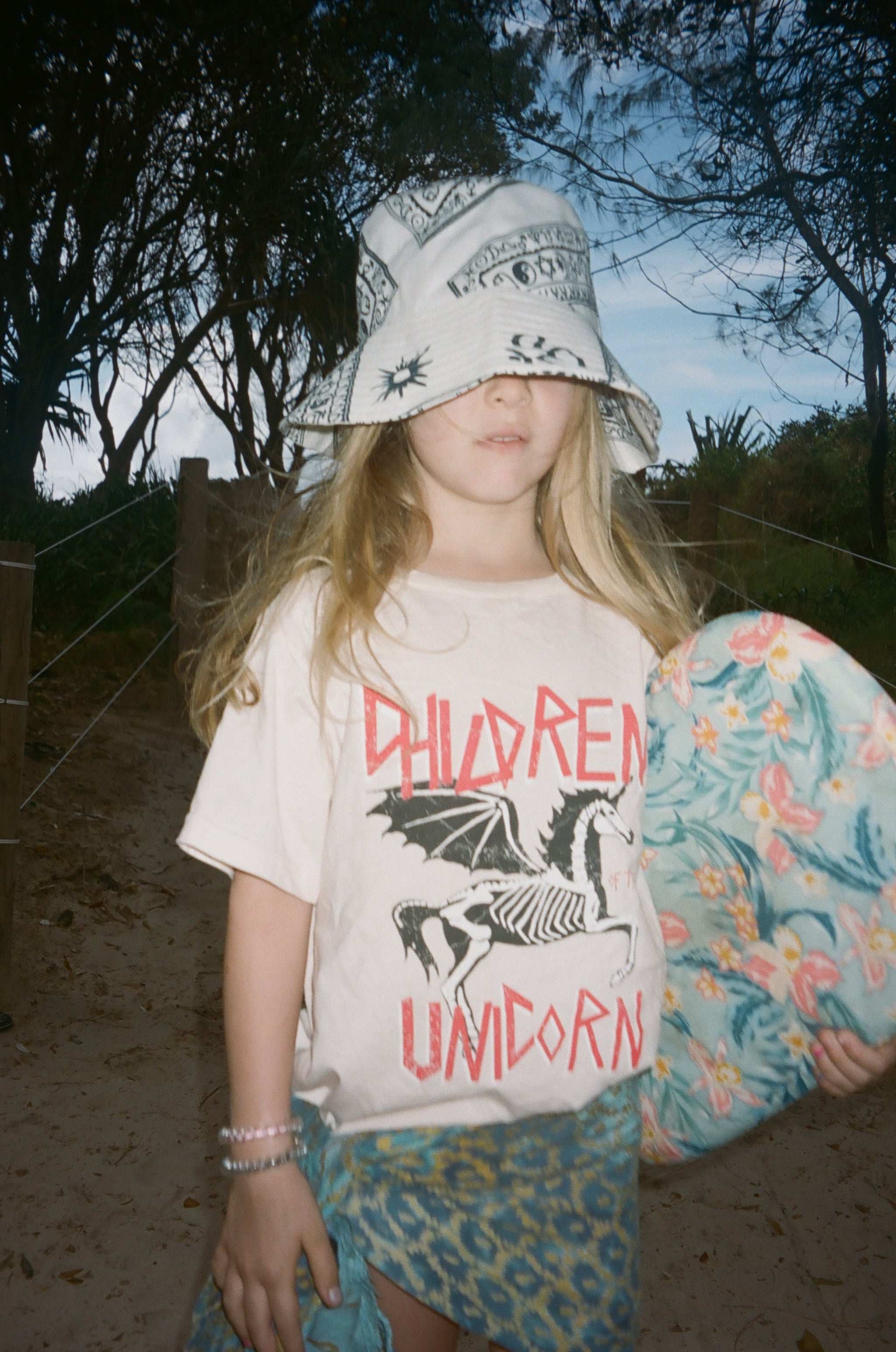 UNICORN TEE / PINK PREORDER - youngandrestlesskids 